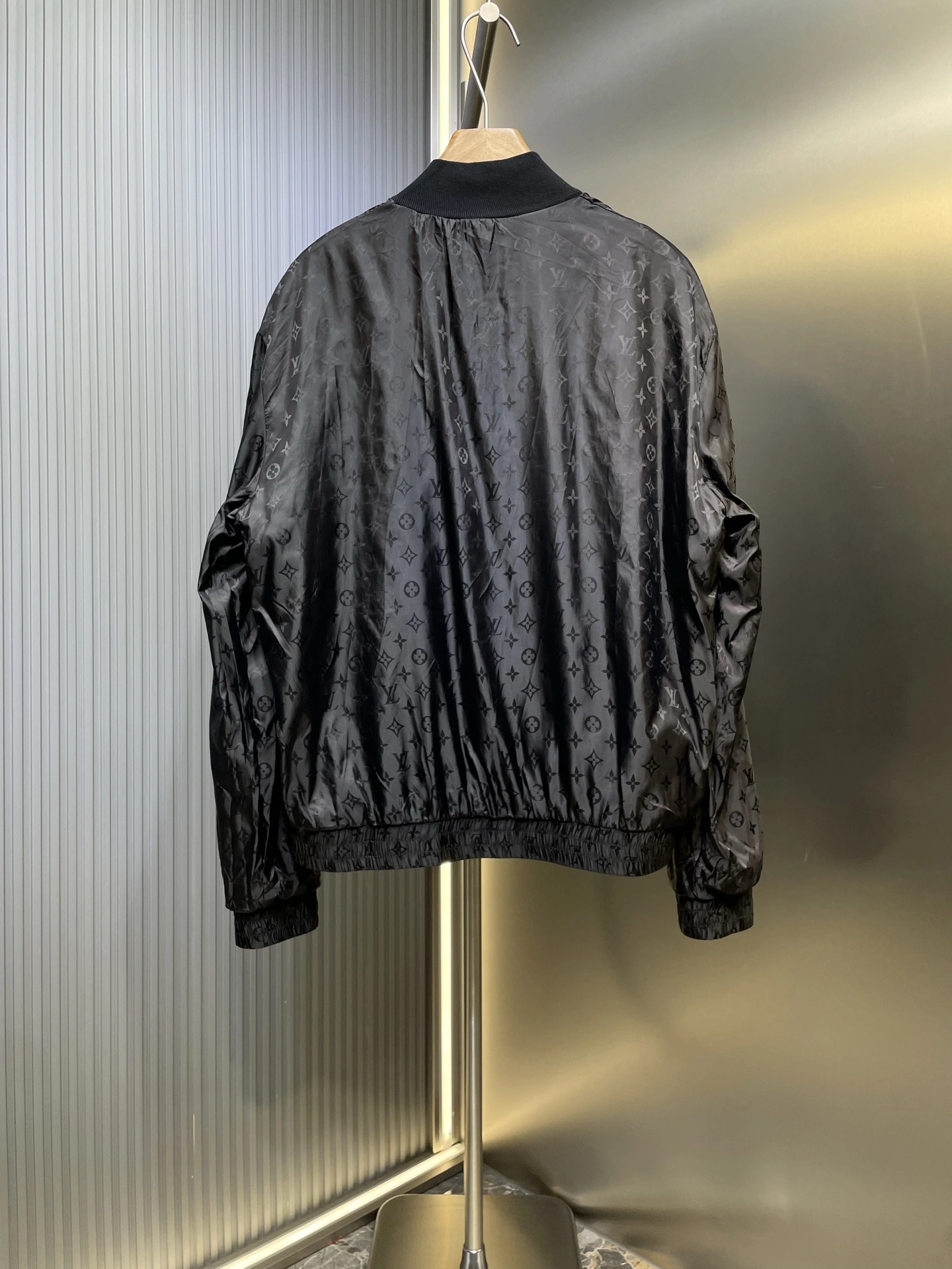 wg.luxury-- 8V reversible embroidery item: E-F431J0524